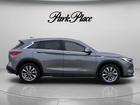 Used 2021 INFINITI QX50 Essential FWD image 6