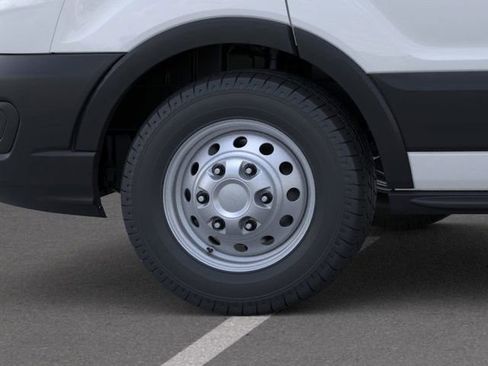 New 2026 Ford Transit 350 148 Low Roof AWD image 19
