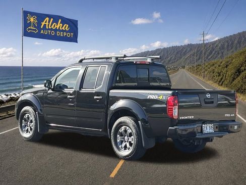Used 2020 Nissan Frontier PRO-4X AWD/4WD image 3