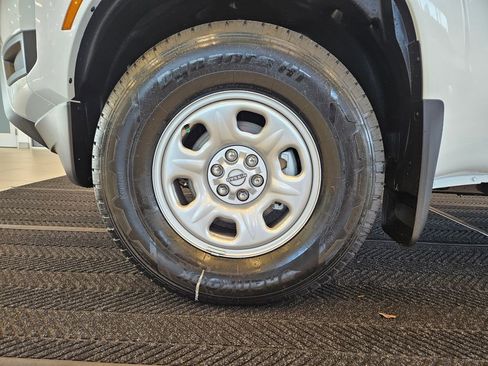 New 2026 Nissan Frontier S image 12