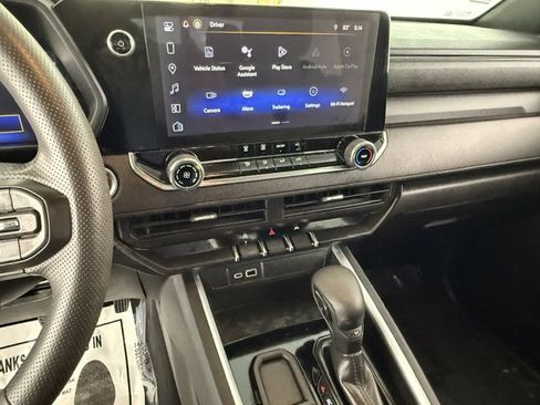 Used 2024 Chevrolet Colorado W/T w/ WT Convenience Package RWD image 11