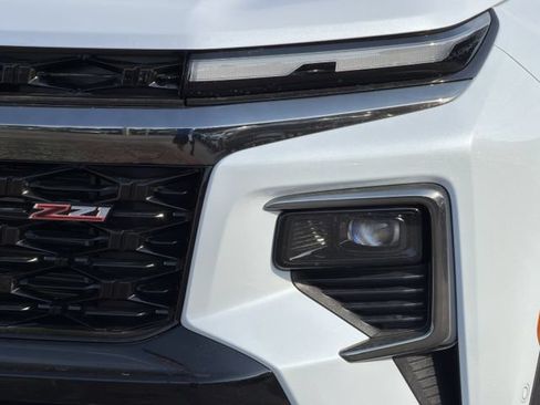 New 2026 Chevrolet Traverse Z71 w/ Enhanced Driving Package AWD/4WD image 8