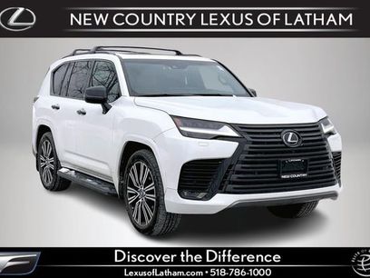Used 2023 Lexus LX 600 4WD w/ Appearance Package