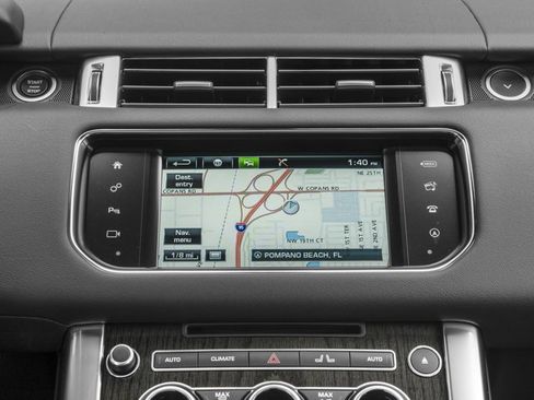 Used 2016 Land Rover Range Rover Sport HSE image 17