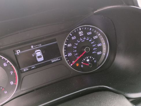 Used 2023 Kia Forte LXS FWD image 21