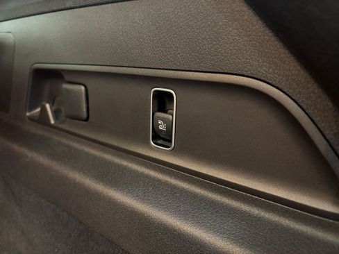 Used 2024 Mercedes-Benz GLE 580 4MATIC image 34