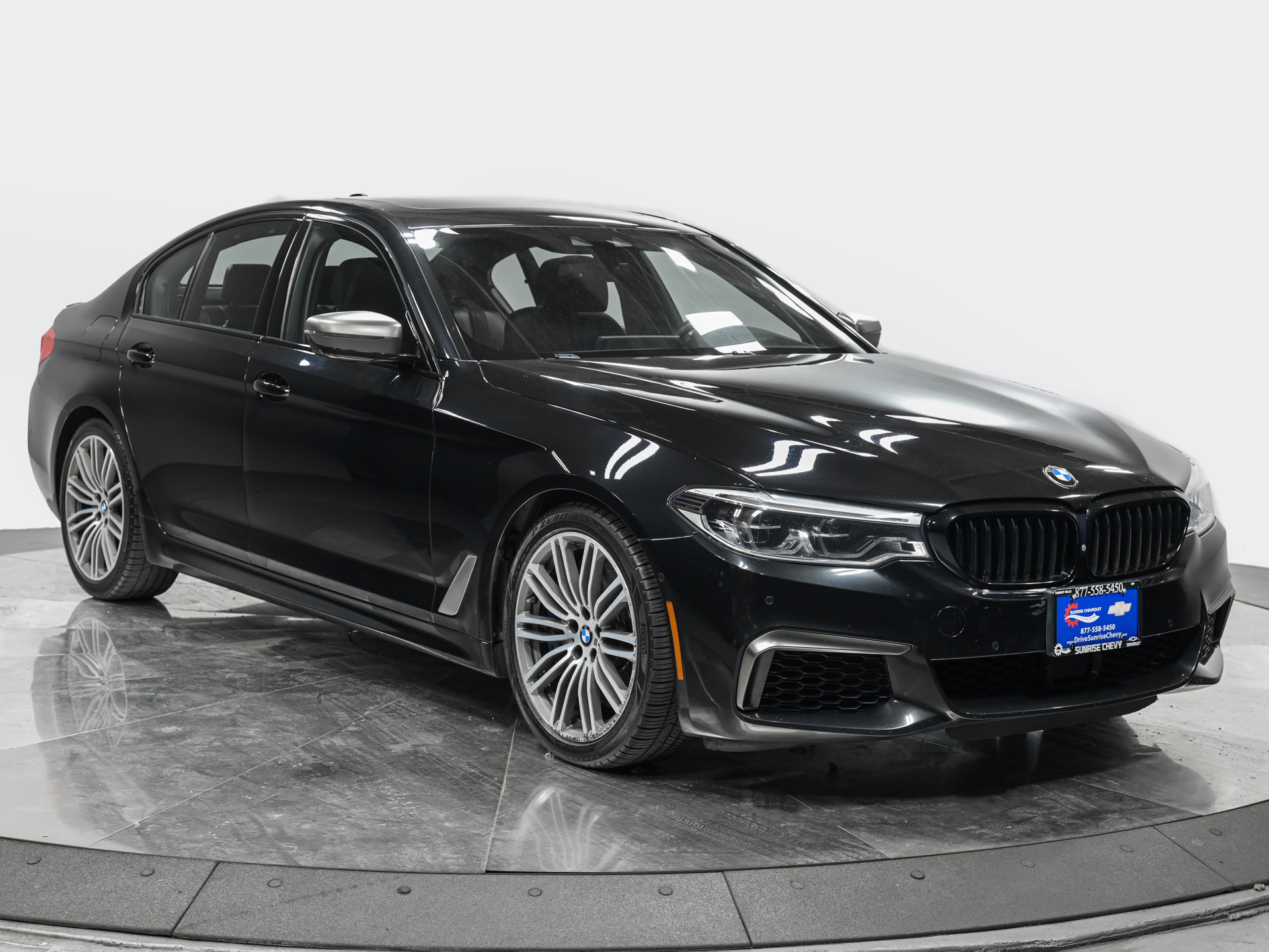 Used 2019 BMW M550i xDrive w/ Premium Package AWD/4WD image 9