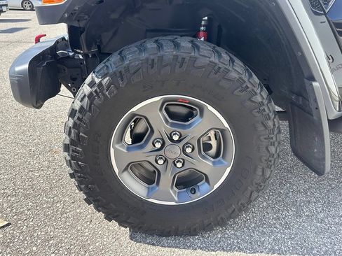 Used 2020 Jeep Gladiator Rubicon AWD/4WD image 47