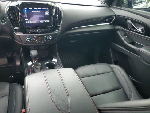 Certified 2023 Chevrolet Traverse RS FWD image 16