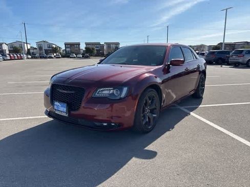 Used 2023 Chrysler 300 S image 1