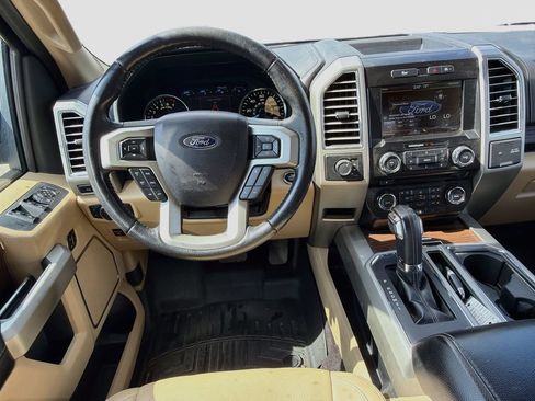Used 2015 Ford F150 Lariat AWD/4WD image 23