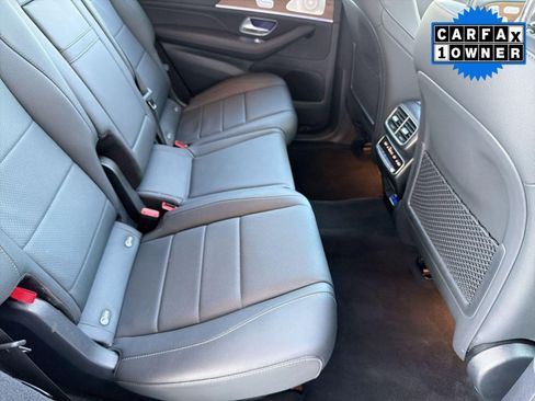 Used 2025 Mercedes-Benz GLS 450 4MATIC image 29