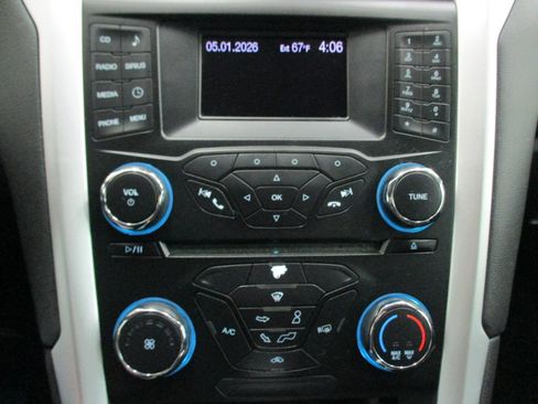 Used 2013 Ford Fusion SE FWD image 20