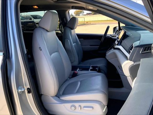 Used 2024 Honda Odyssey EX-L image 8