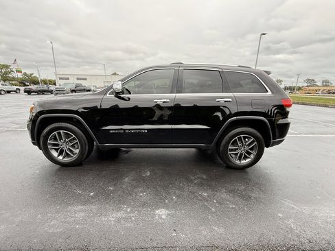 Used 2018 Jeep Grand Cherokee Limited w/ Luxury Group II image 5