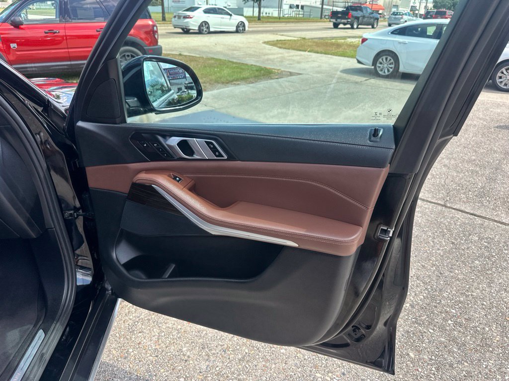 Used 2019 BMW X5 xDrive40i AWD/4WD image 11