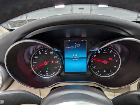 Certified 2019 Mercedes-Benz C 300 4MATIC Sedan image 22