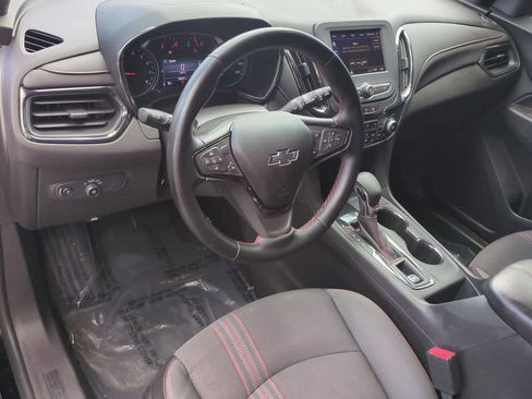 Used 2023 Chevrolet Equinox RS FWD image 10