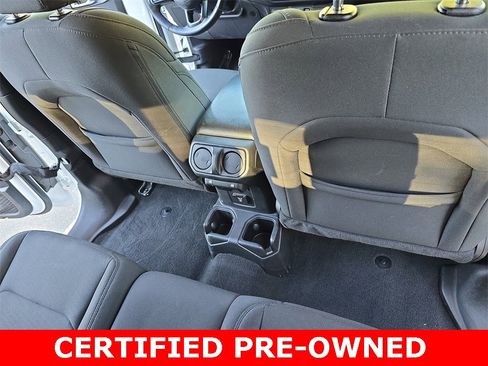 Certified 2023 Jeep Gladiator Sport image 24