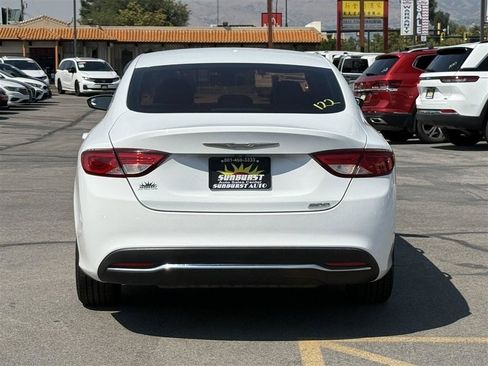 Used 2016 Chrysler 200 Limited FWD image 6