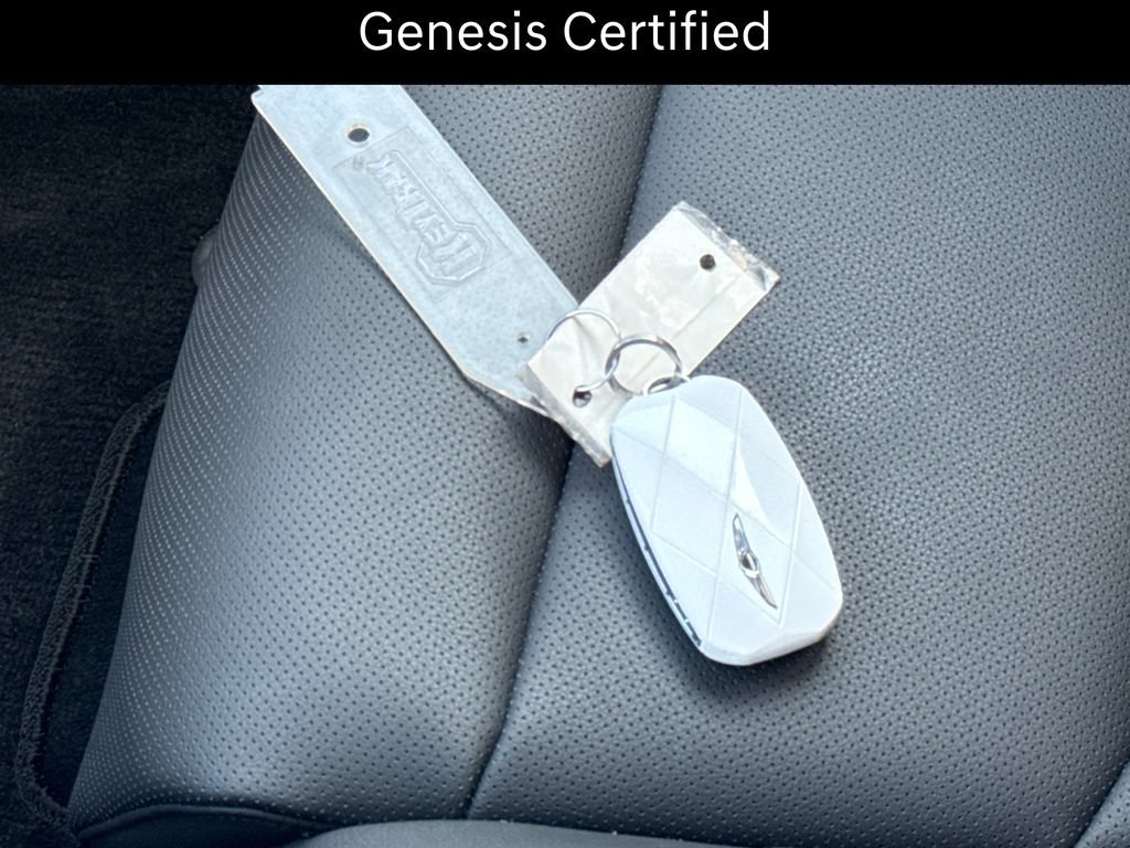 Certified 2026 Genesis GV70 2.5T AWD/4WD image 28