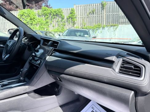 Used 2021 Honda Civic Sport image 25