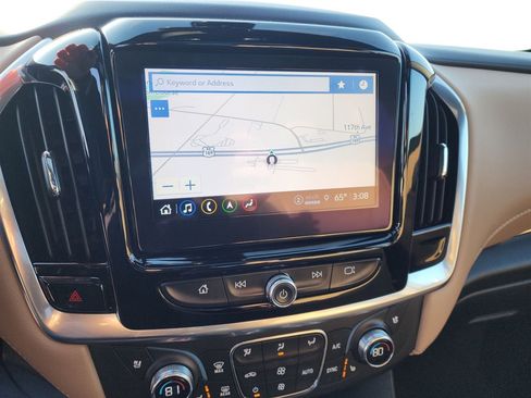 Used 2023 Chevrolet Traverse Premier image 27