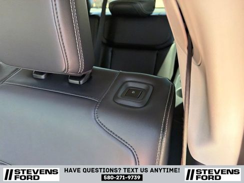 Used 2025 Ford Expedition Platinum AWD/4WD image 35