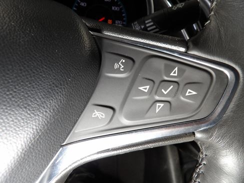 Used 2020 Chevrolet Malibu LT FWD image 15