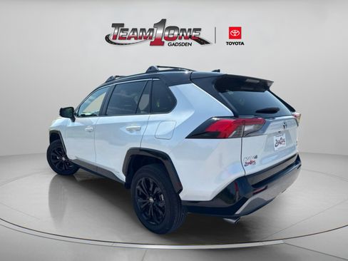 Used 2023 Toyota RAV4 XSE AWD/4WD image 5