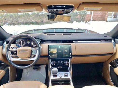 Used 2023 Land Rover Range Rover SE image 37