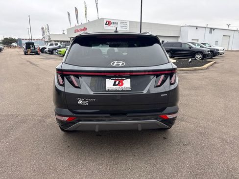 Used 2022 Hyundai Tucson Limited image 28