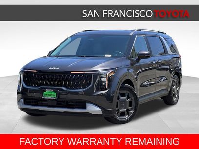 Used 2025 Kia Carnival EX