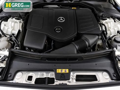 Used 2023 Mercedes-Benz C 300 Sedan image 17