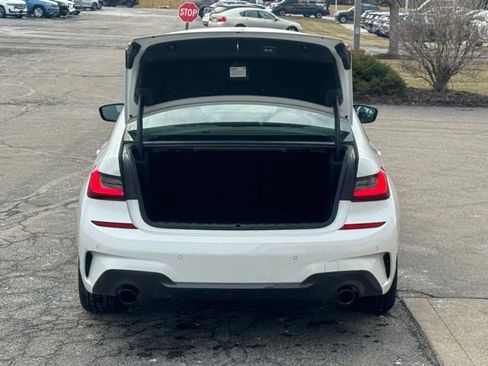 Certified 2022 BMW 330i xDrive Sedan w/ M Sport Package image 33