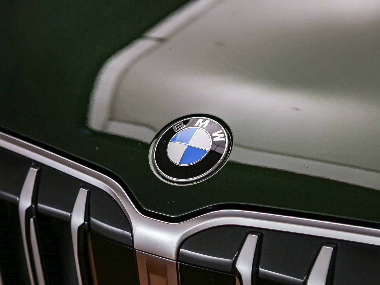 Used 2023 BMW X1 xDrive28i w/ Convenience Package AWD/4WD image 9