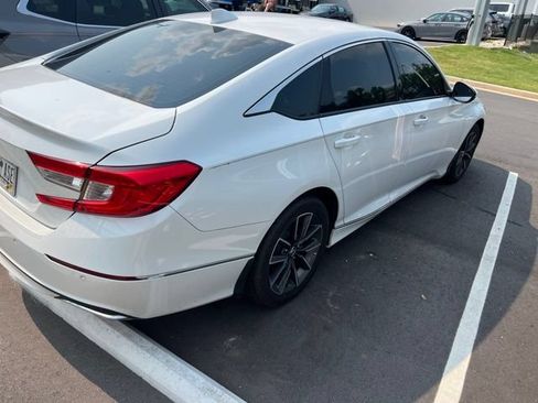Used 2021 Honda Accord EX-L image 4