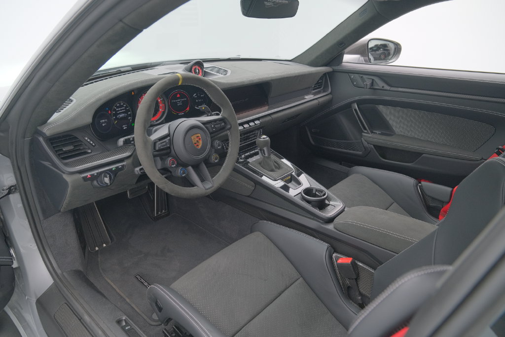 Used 2025 Porsche 911 GT3 RS RWD image 22