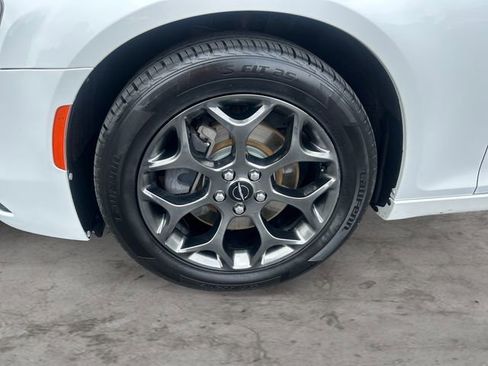 Used 2016 Chrysler 300 S AWD/4WD image 9