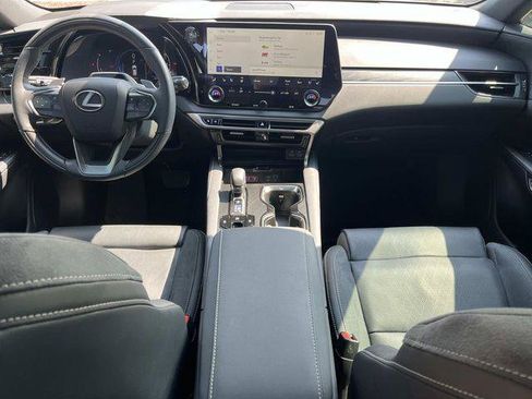 Certified 2023 Lexus RX 350 FWD w/ Accessory Package image 12