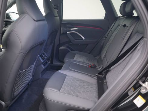 New 2025 Audi SQ5 Premium Plus image 7