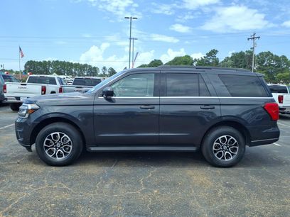 Used 2024 Ford Expedition XLT