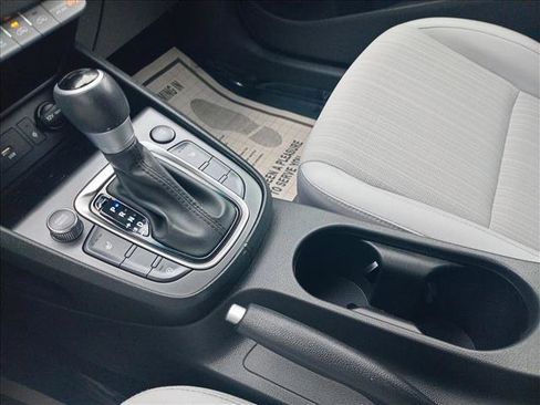 Certified 2023 Hyundai Kona SEL w/ Convenience Package image 15