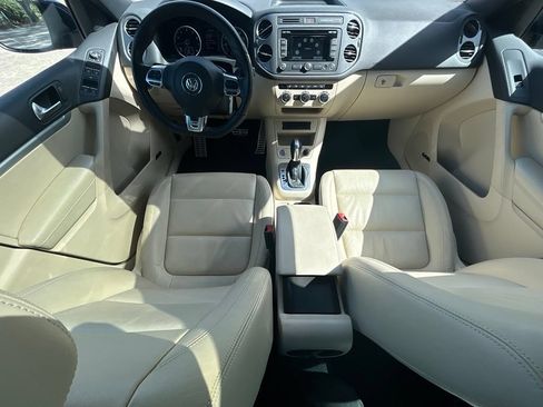 Used 2015 Volkswagen Tiguan R-Line AWD/4WD image 10