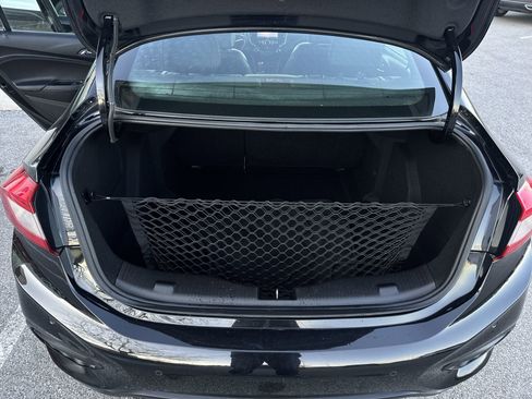 Used 2018 Chevrolet Cruze Premier image 27