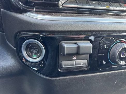 Used 2025 Chevrolet Silverado 1500 LT w/ Work Truck Package AWD/4WD image 27
