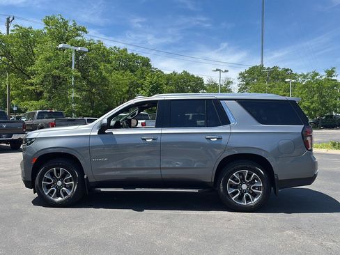 Used 2021 Chevrolet Tahoe LT w/ LT Signature Package AWD/4WD image 23