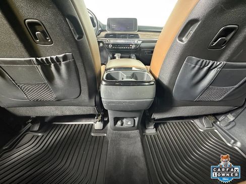 Certified 2022 Kia Telluride SX w/ SX Prestige Package AWD/4WD image 28