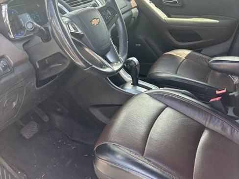 Used 2015 Chevrolet Trax LTZ w/ LPO, Cargo Package FWD image 16