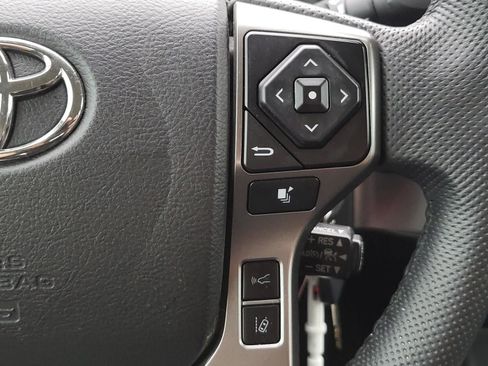 Used 2021 Toyota Tacoma SR5 w/ SR5 Appearance Package (SM) RWD image 26